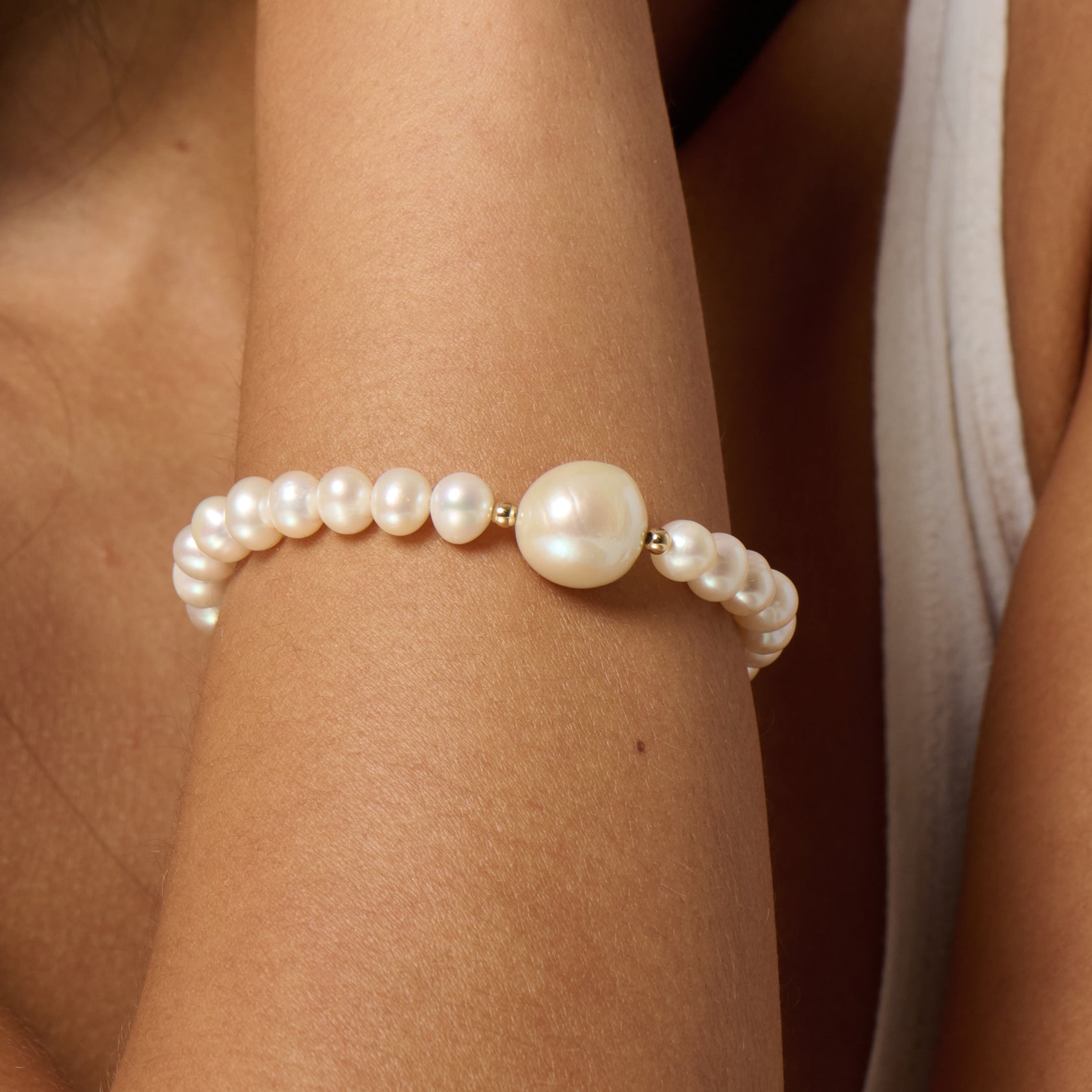 Luana Classic Pearl Bracelet