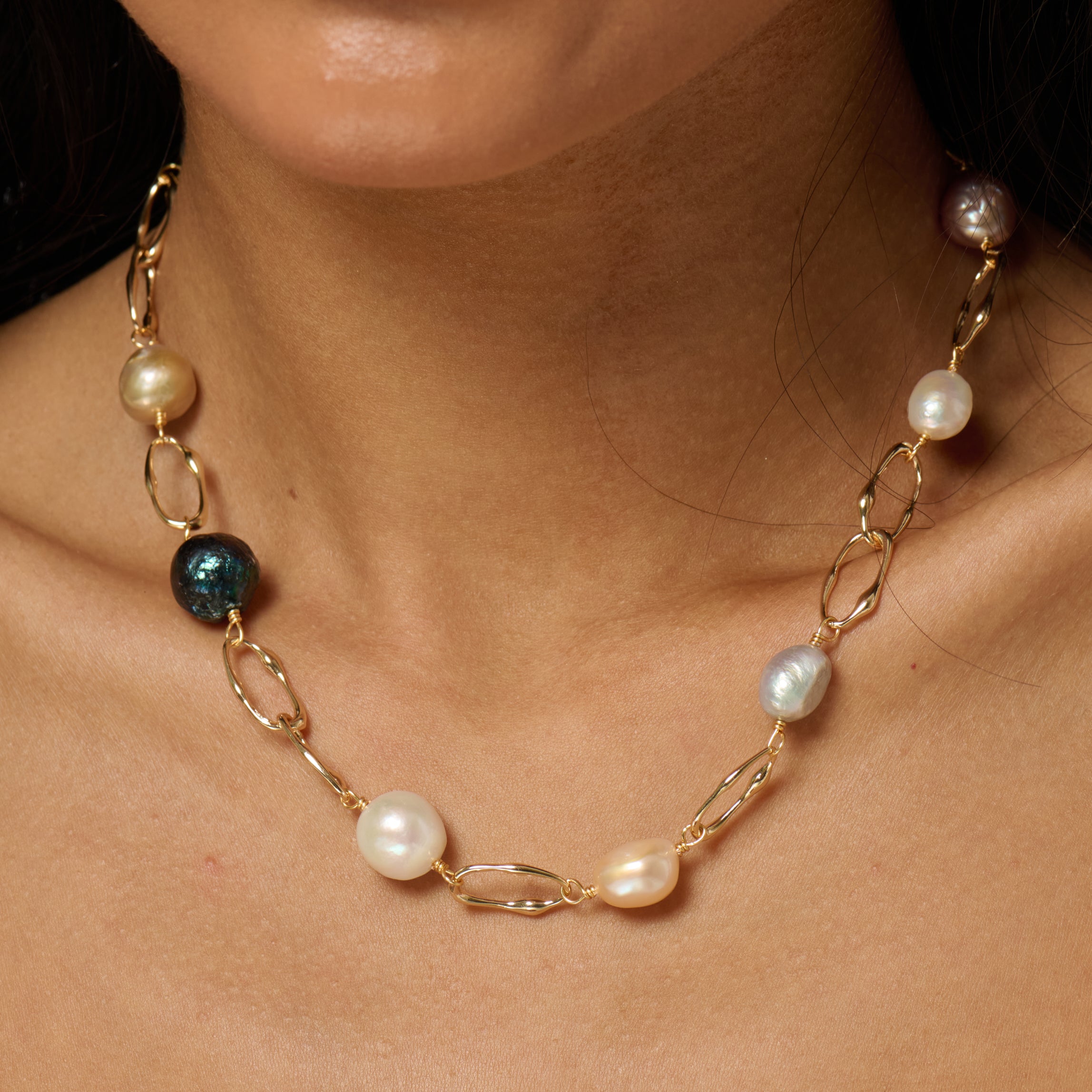 Mele Necklace