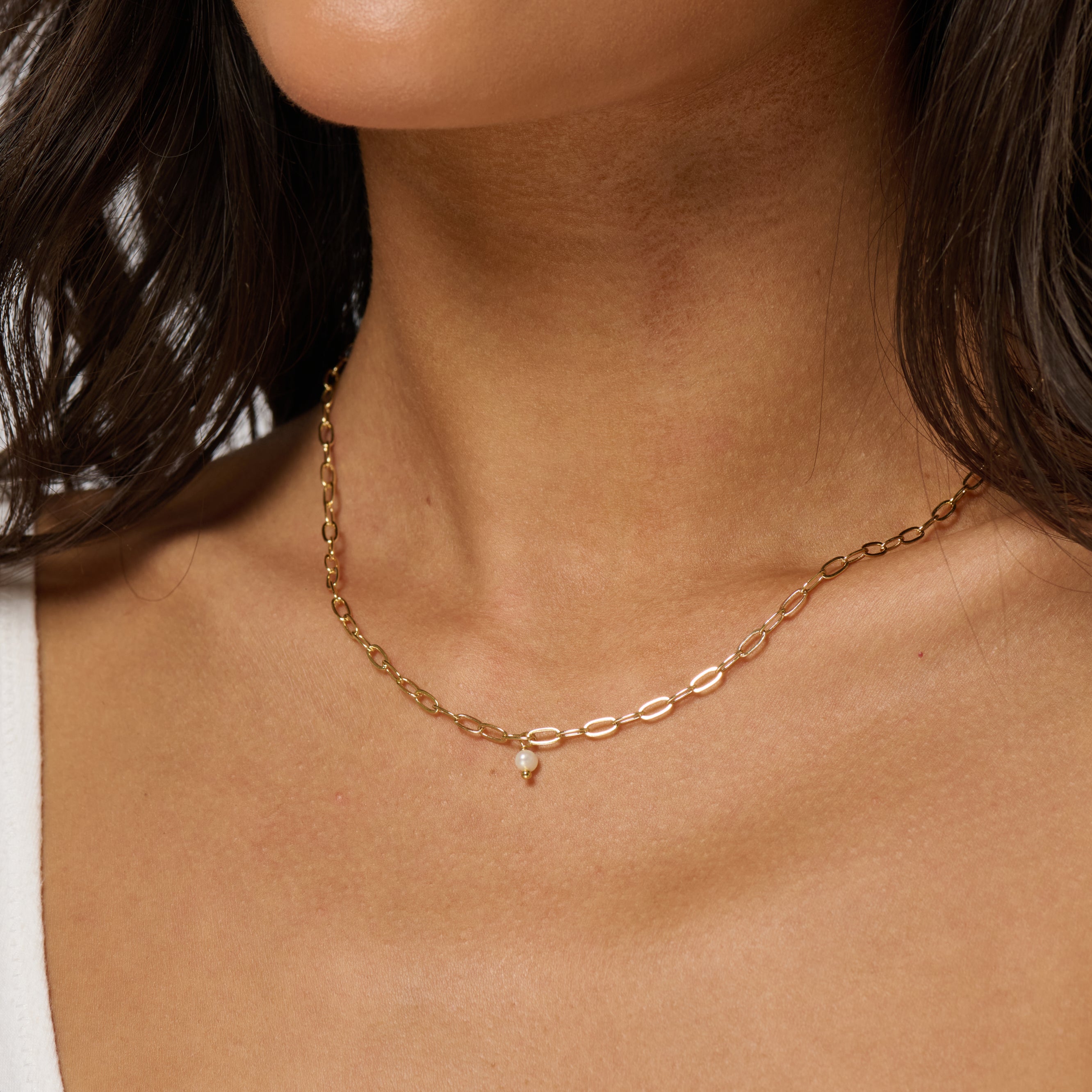 Lily Necklace